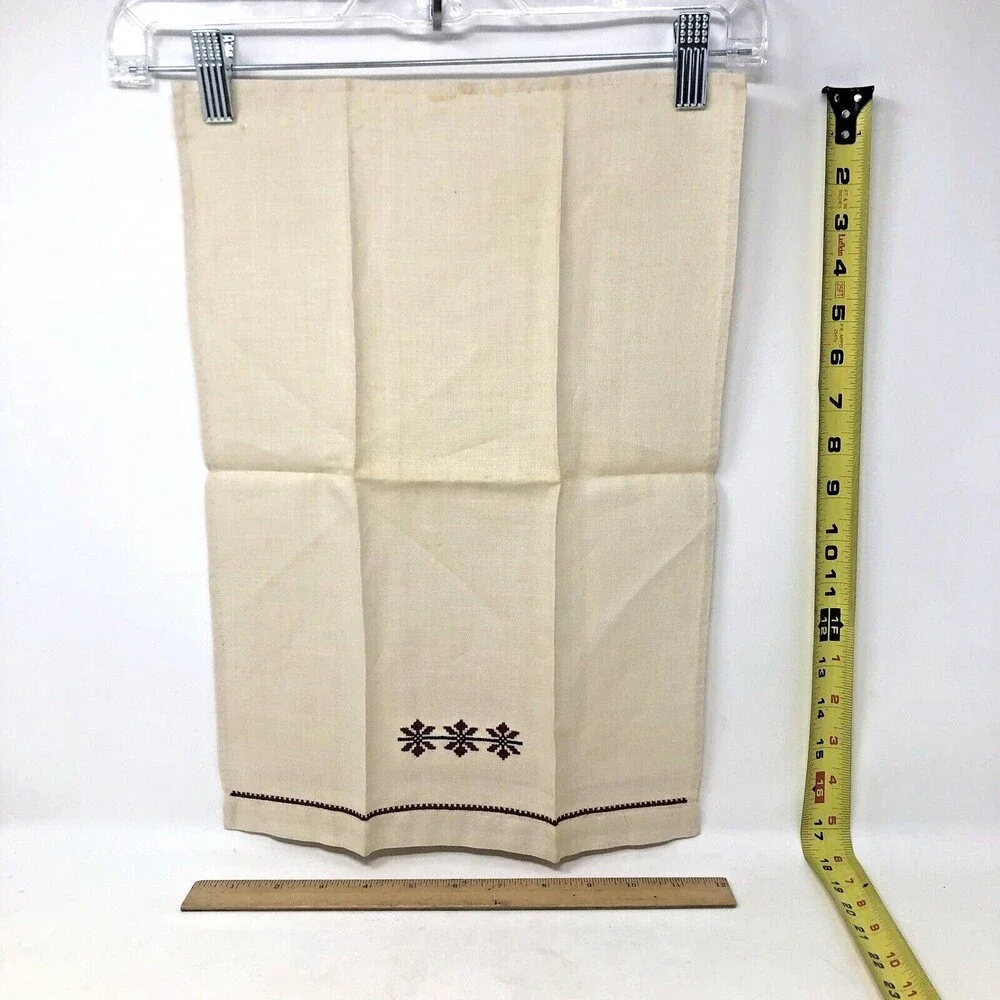 Cross Stitch Linen Fingertip Towels / Napkins Handmade Vintage NOS Set of 2